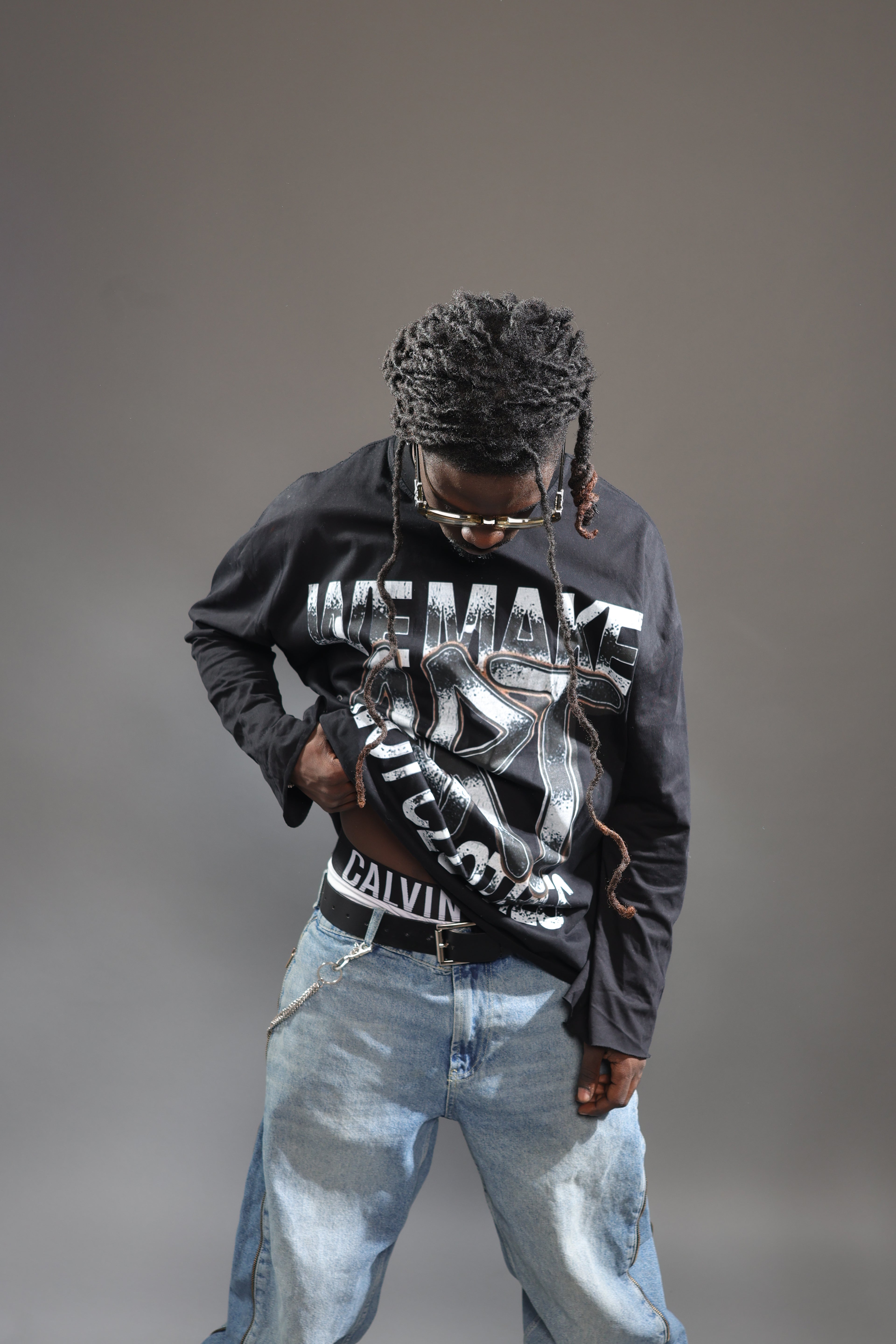 We Make Art Tee